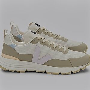 VEJA DEKKAN ALVEOMESH NATURAL PARME SNEAKERS SIZE 8